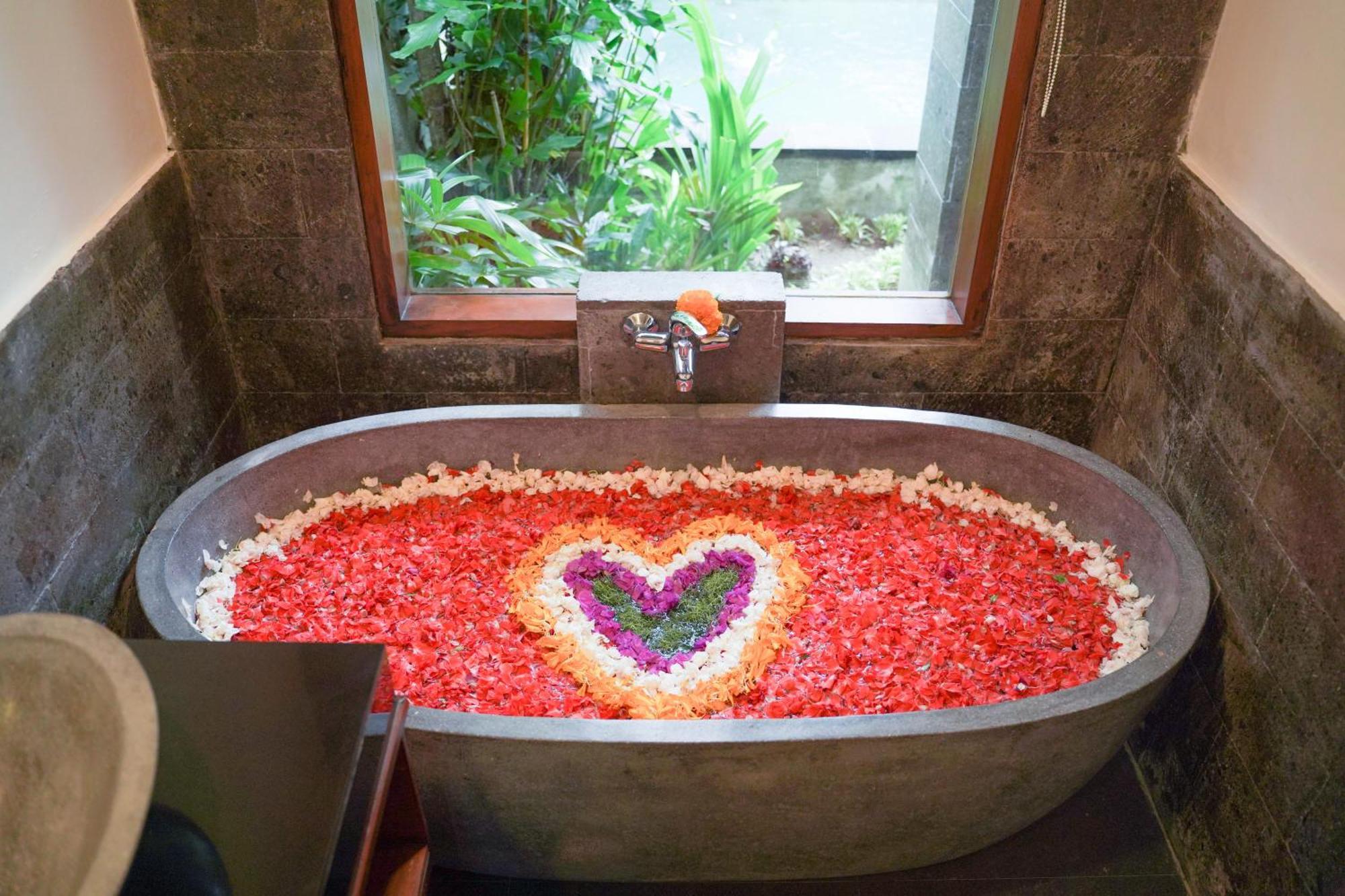 Poka Ubud Hidden Paradise & Spa By Eps Buitenkant foto
